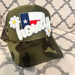 Howdy Texas Trucker Cap - Olive Camo with Daisy Patch